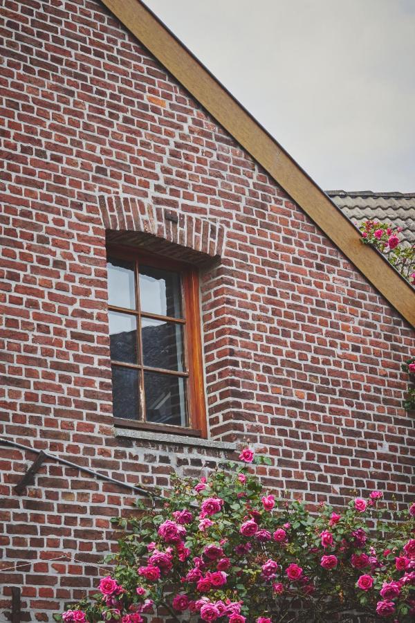 B&B Maas En Heuvel Maastricht Eijsden Esterno foto